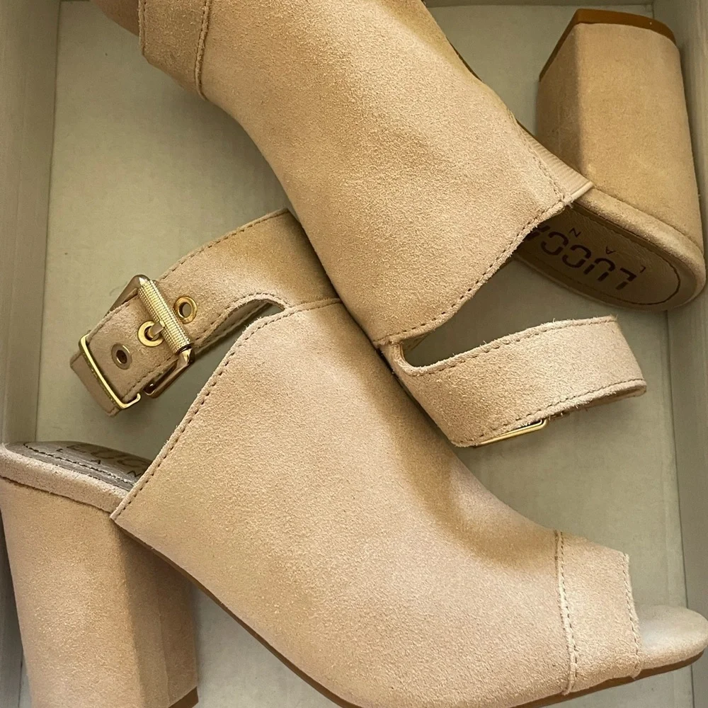 LUCCA LANE Women's Natural Seleste Open Toe Ankle Strap Heel Sandals BRAND NEW - Picture 3 of 8